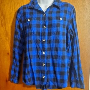 Blue and black Buffalo plaid button up shirt